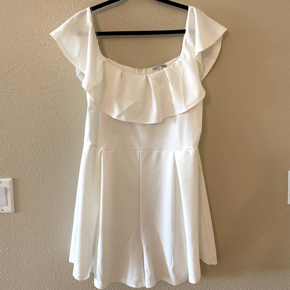 White Off Shoulder Romper Fashion Nova size 3x